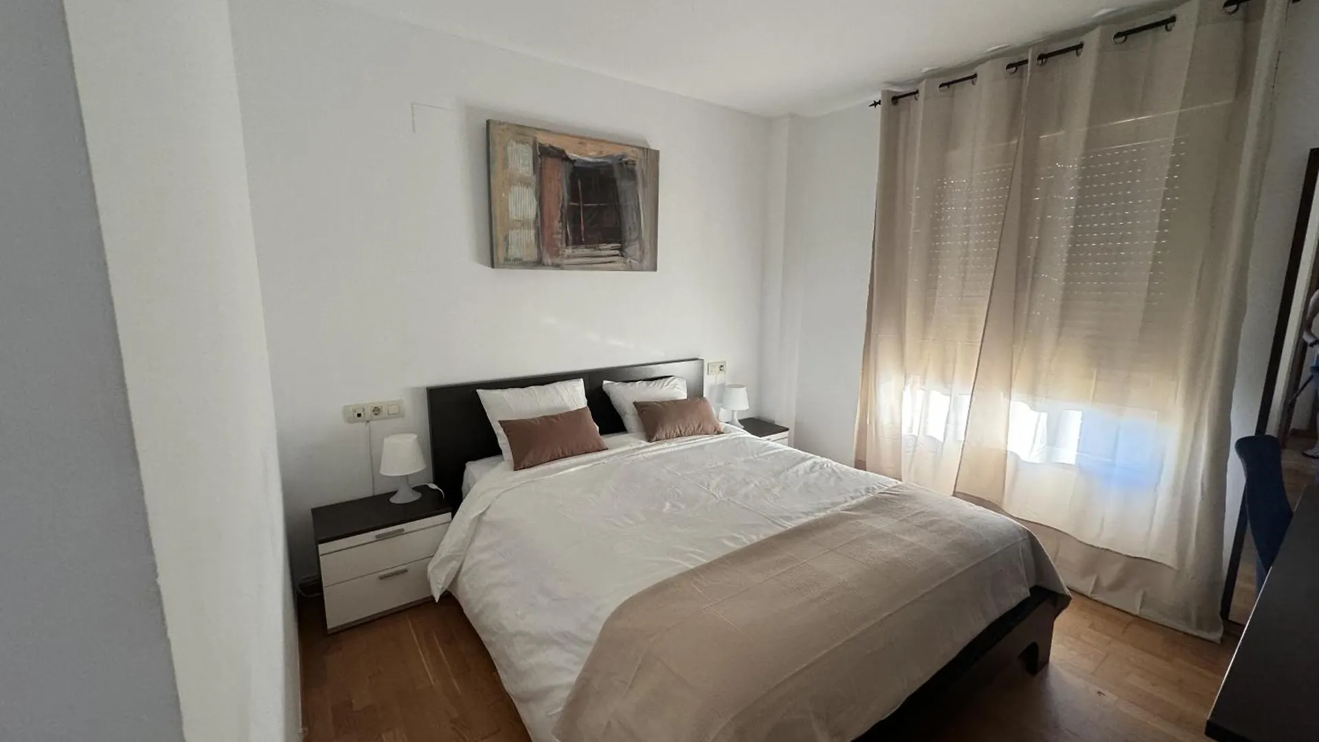 Apartamento Teatinos, Metro, Free Parking & Pool Apartment Malaga 0*,  Spain