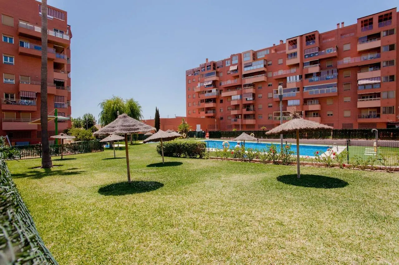 Apartamento Apartamento Teatinos, Metro, Free Parking & Pool Málaga