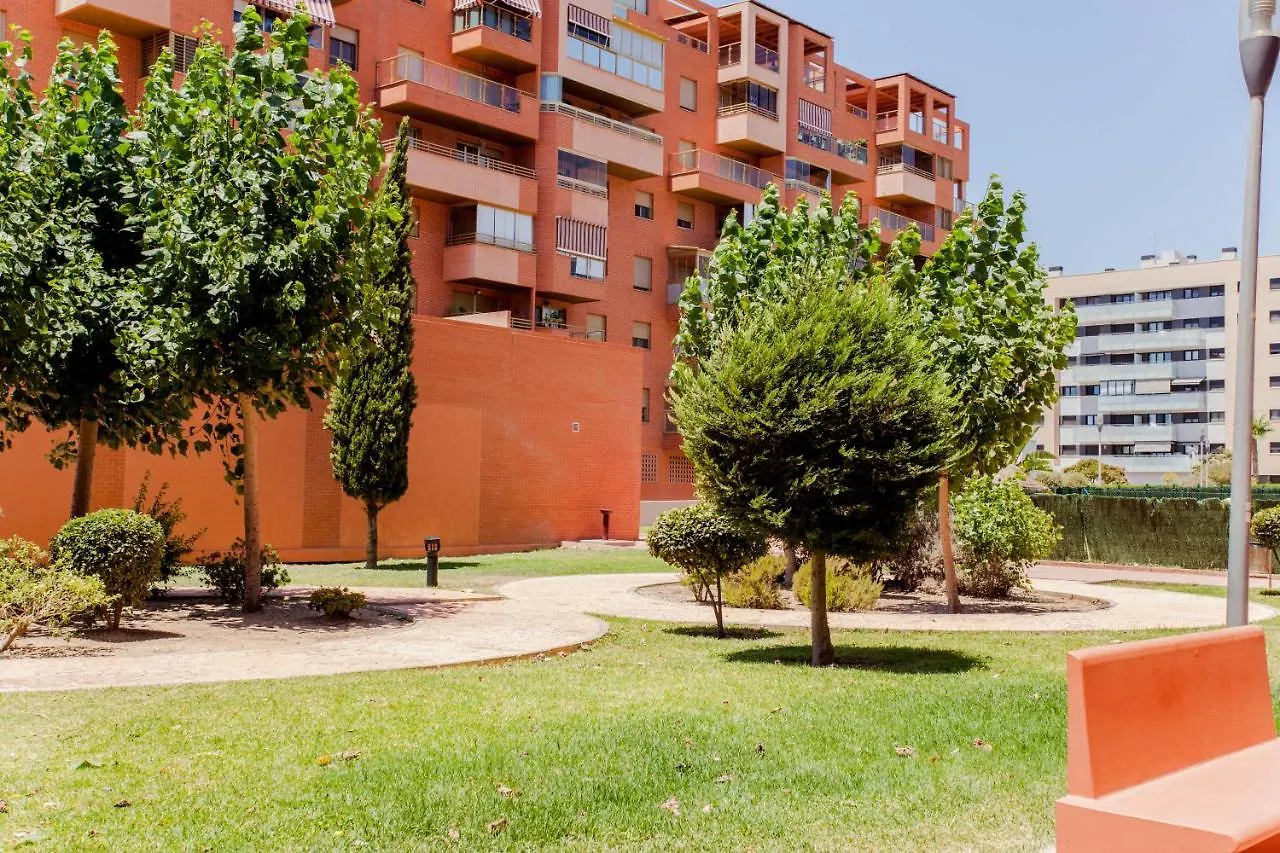 Apartamento Apartamento Teatinos, Metro, Free Parking & Pool Málaga