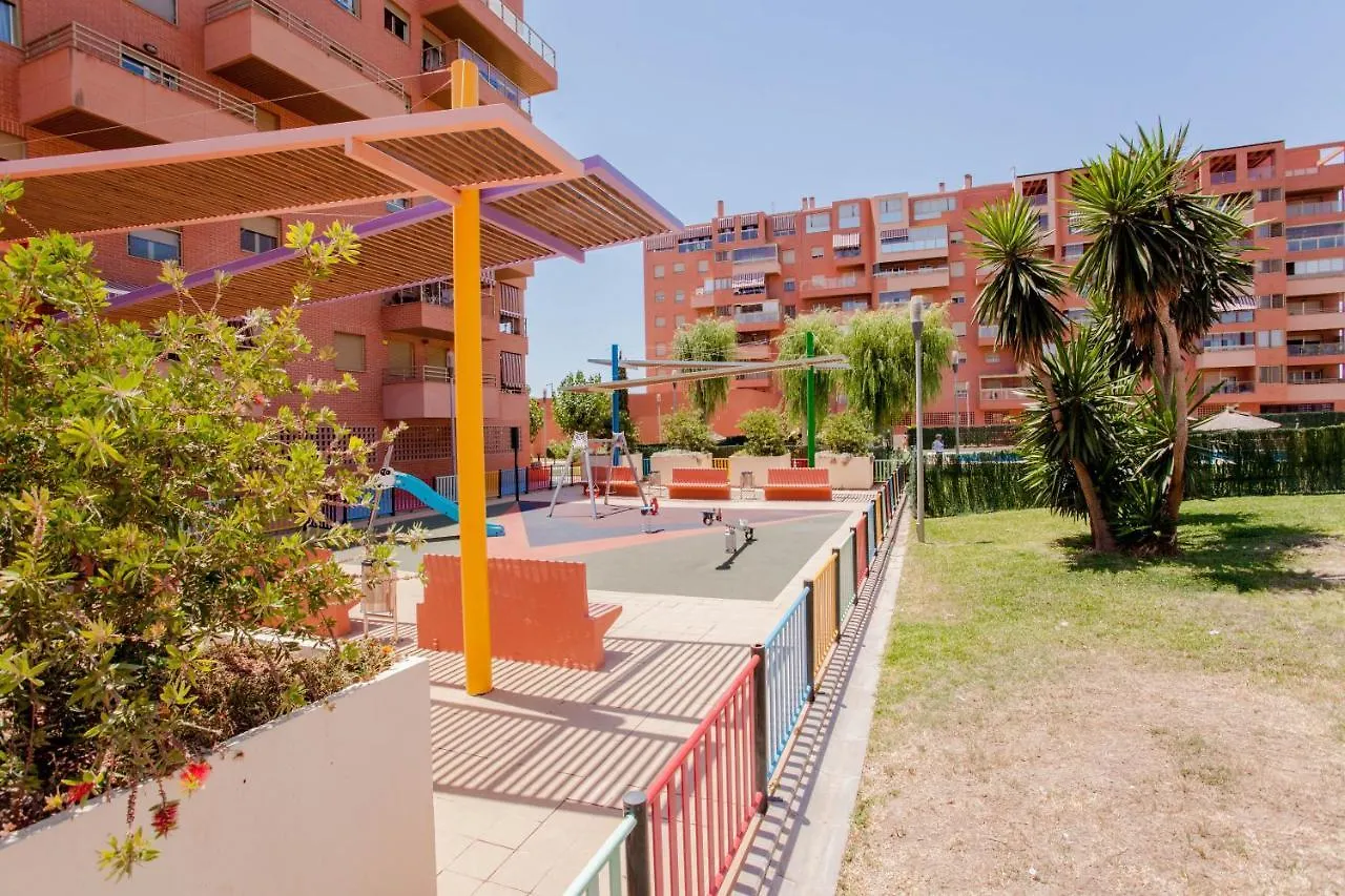 Apartamento Apartamento Teatinos, Metro, Free Parking & Pool Málaga